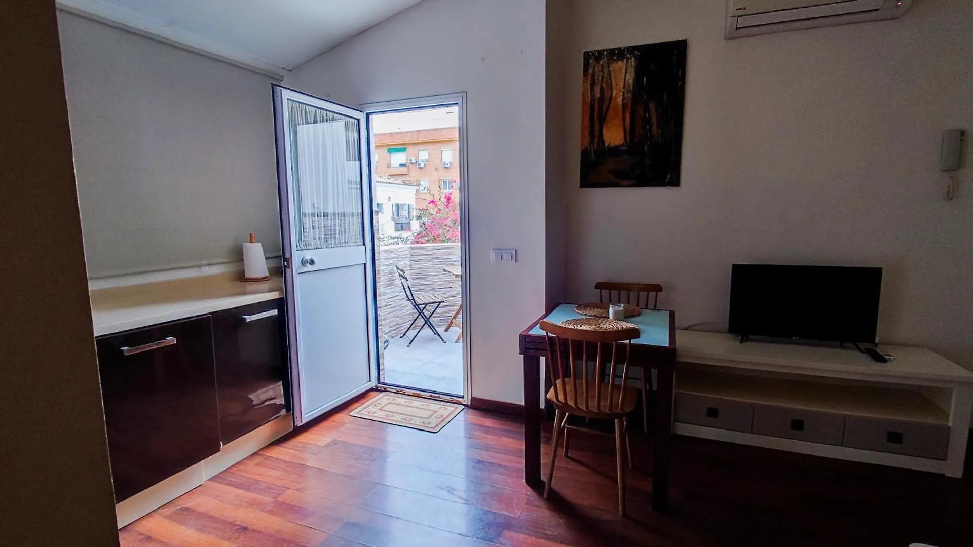 Estudiovintage. Heliopolis Sevilla Španělsko